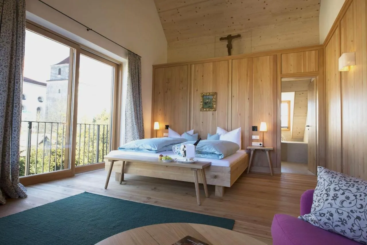 Romantik Hotel Zum Klosterbräu Neuburg an Der Donau