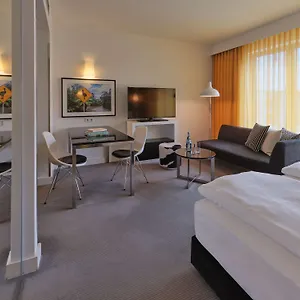 **** Aparthotel Adina Hackescher Markt Deutschland